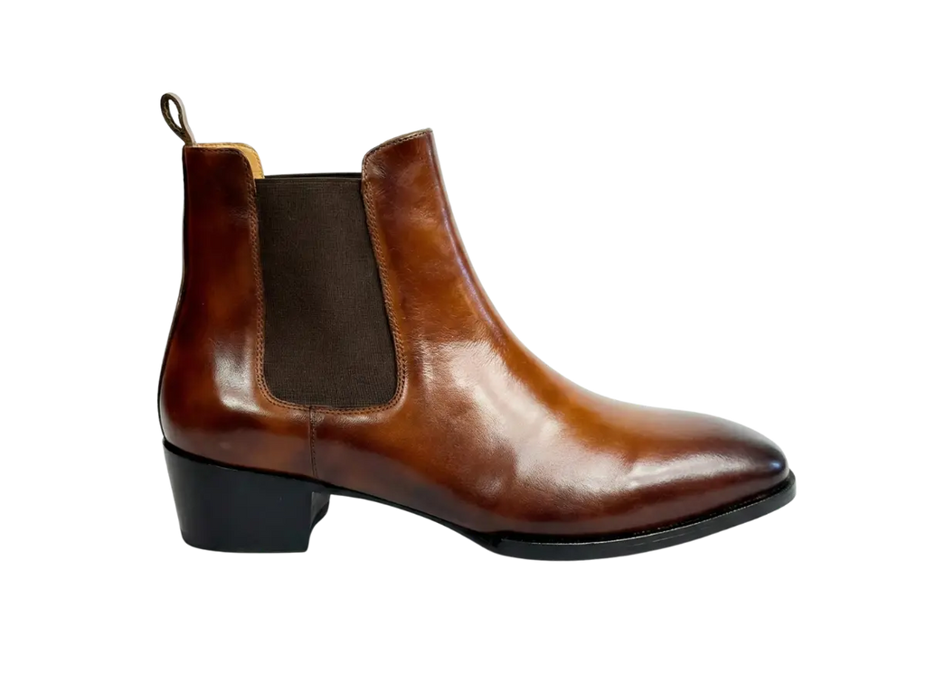 Tan Tag Leo Tag Chelsea Loafers