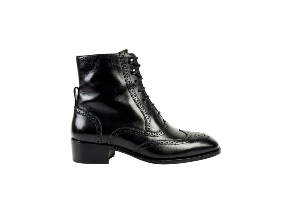 Black Tag Leo Lace-Up Boots