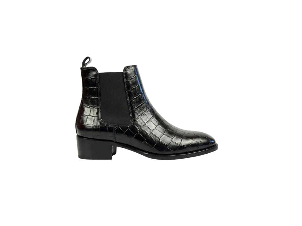 Black Croco Tag Leo Chelsea