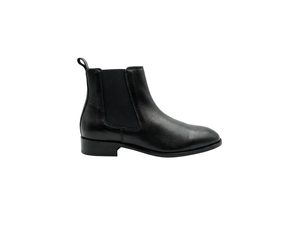 Black Softy Leather Chelsea