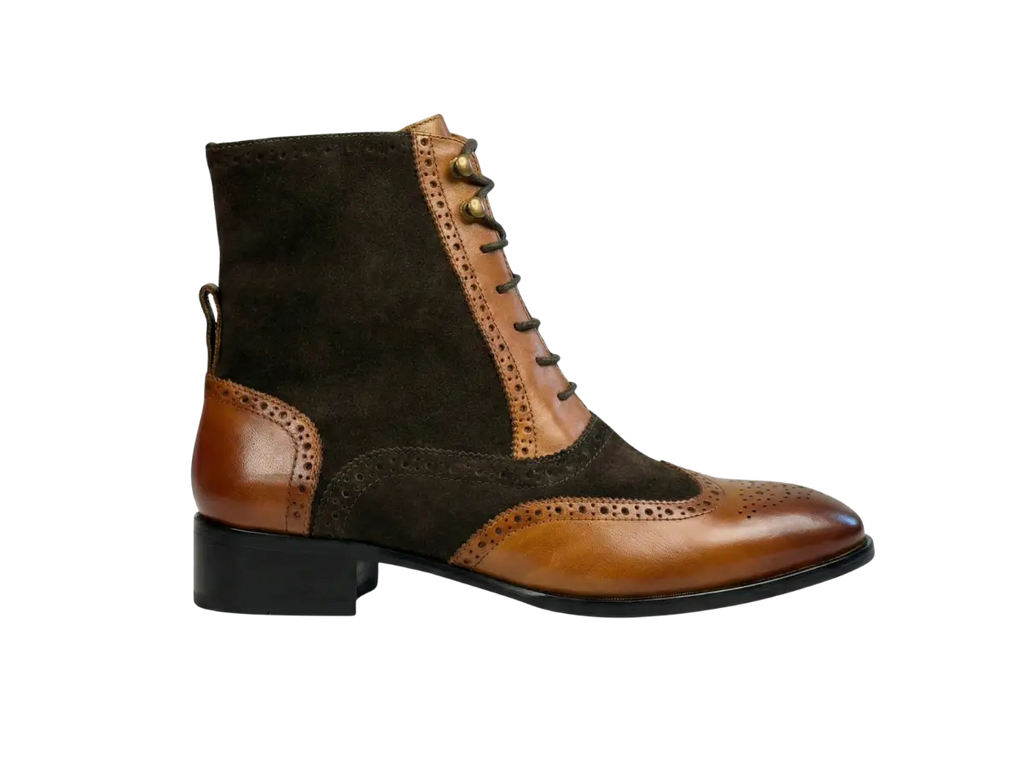 Tan Tag Leo Lace-up Boots Loafers