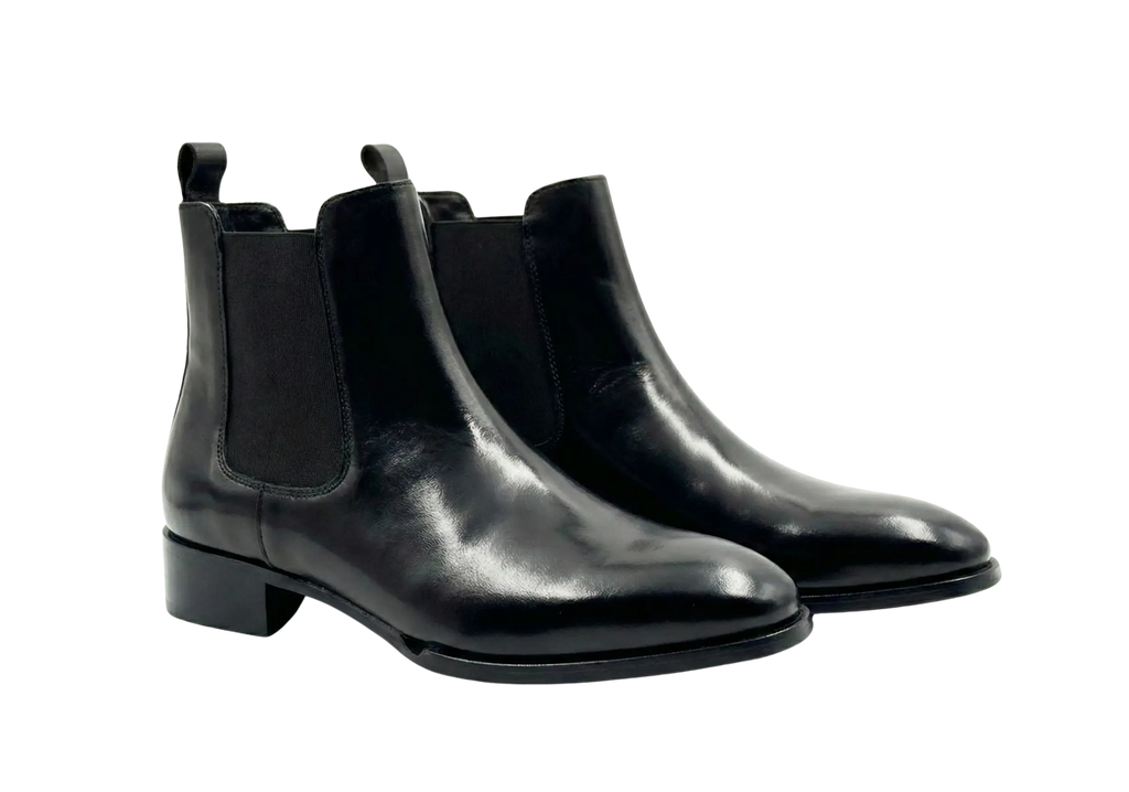 Black Tag Leo Chelsea Loafers