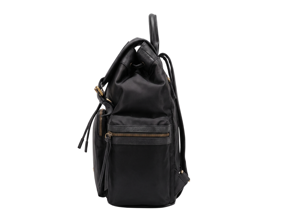 Black Bagpack