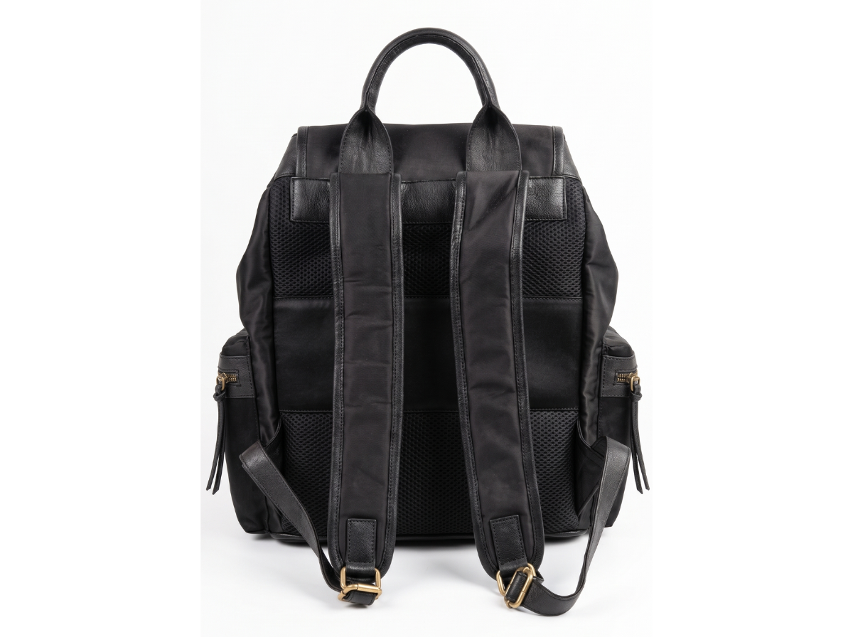 Black Bagpack