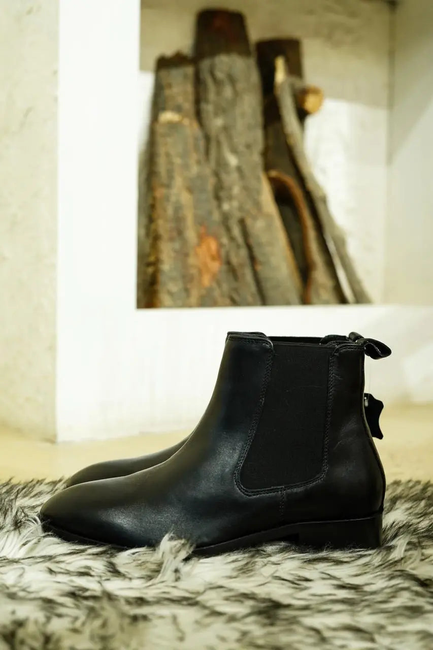Black Softy Leather Chelsea Loafers